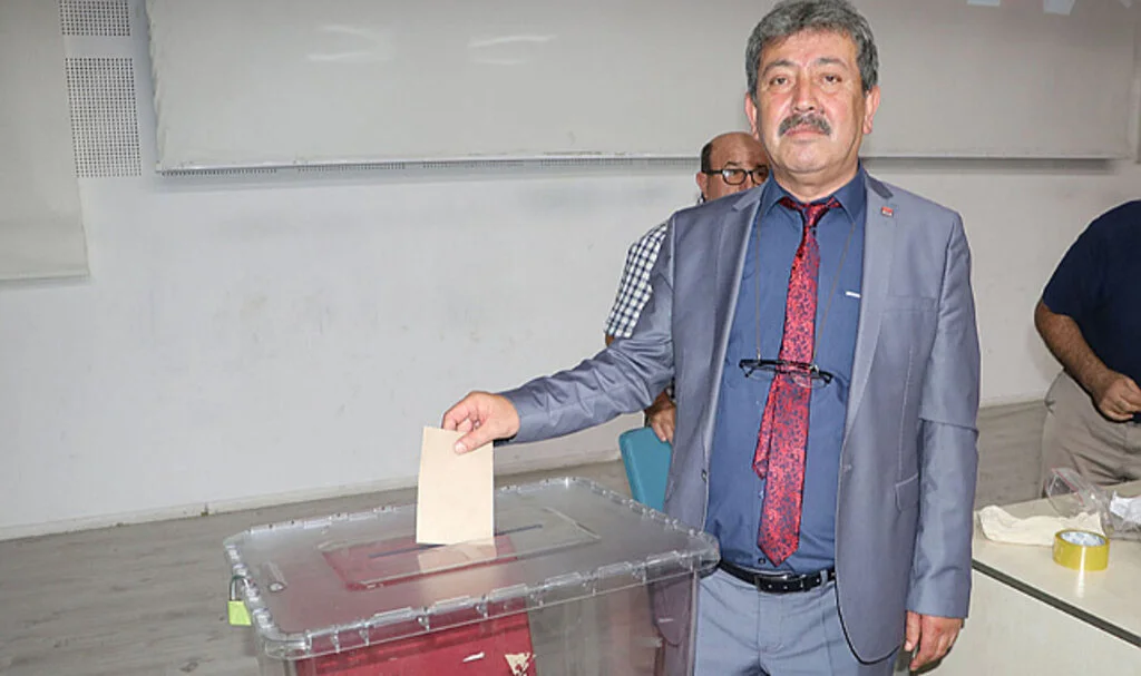 CHP Havza İlçe Başkanlığına Şener Geçit Seçildi