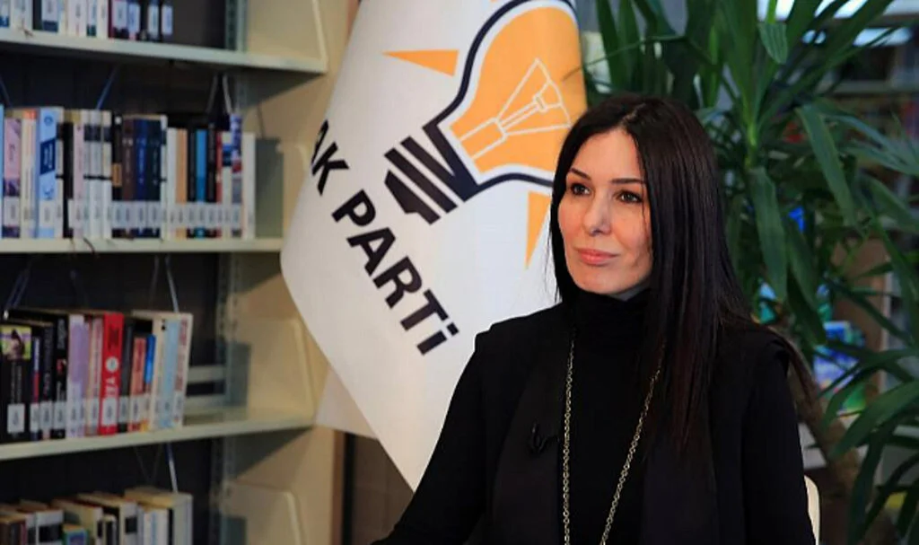 Çiğdem Karaaslan'dan 'Her Alanda Tarihi Adımlar Attık' Mesajı