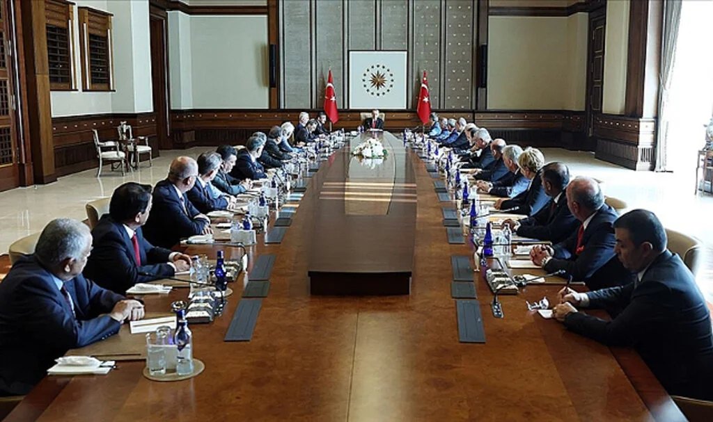 Cumhurbaşkanı Erdoğan: Ekonomiyi yatırım, istihdam, üretim, ihracat ve cari fazla yoluyla büyütmekte kararlıyız