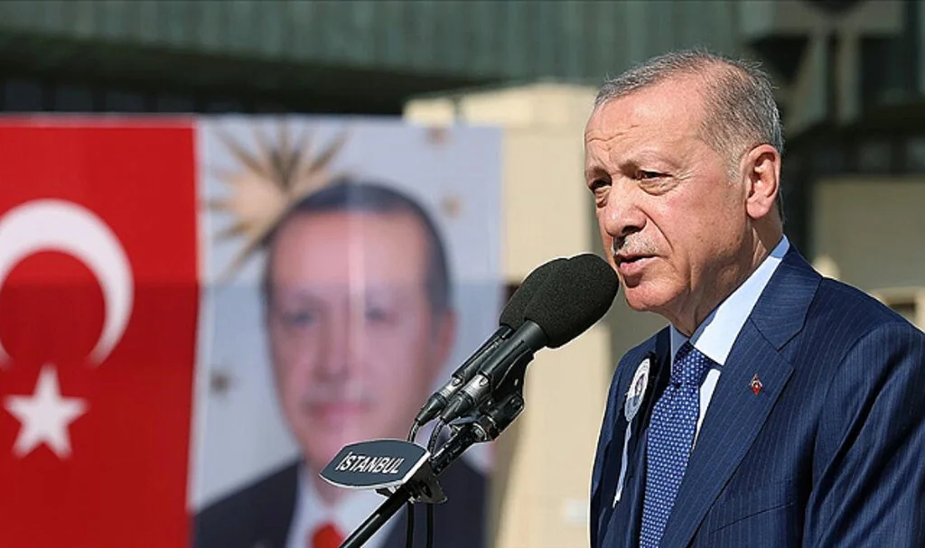 Cumhurbaşkanı Erdoğan: Türkiye askeri, diplomatik, ekonomik ve siyasi hamleleriyle kendinden söz ettiriyor