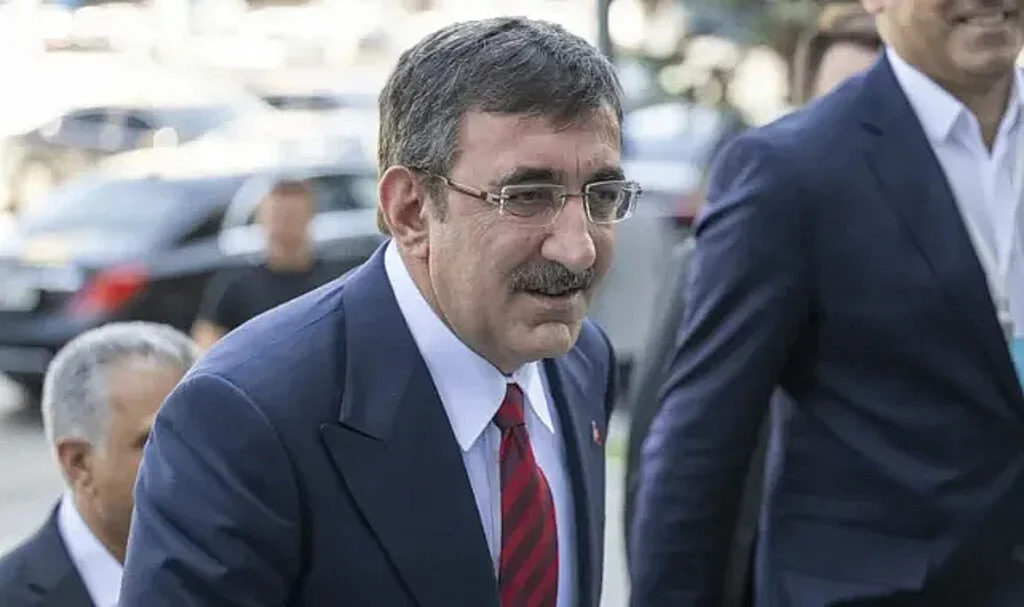 Cumhurbaşkanı Yardımcısı Yılmaz'dan Doğrudan Vergilerde Artış Sinyali