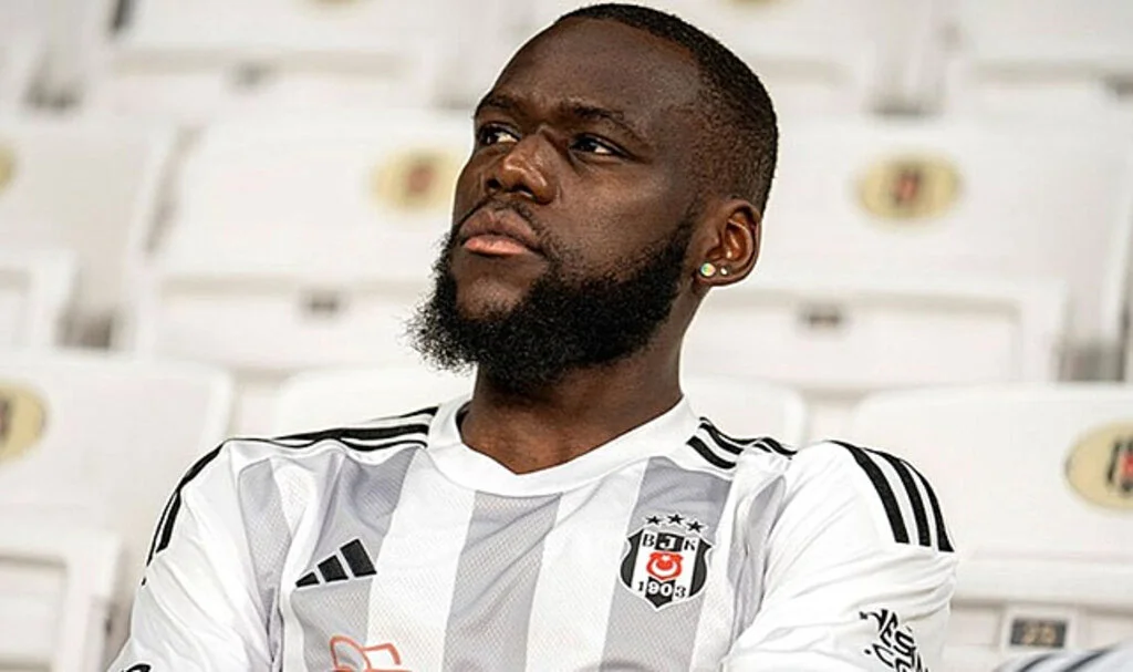 Daha Attığı İmza Kurumadı! Beşiktaş Yeni Transferi Apar Topar Gönderiyor