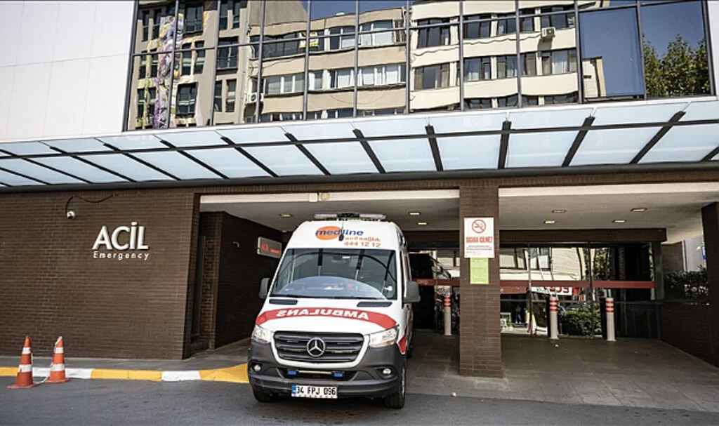 Denizde Kaza Geçiren Ali Sabancı, İstanbul'da Tedavi Altına Alındı