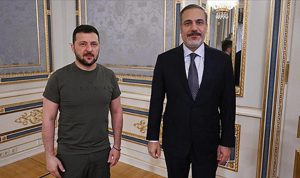 Dışişleri Bakanı Fidan, Ukrayna Devlet Başkanı Zelenskiy Tarafından Kabul Edildi