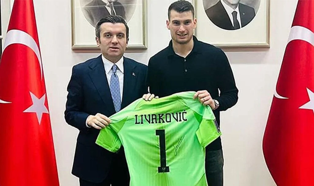 Dominik Livakovic müjdesini verdiler! Fenerbahçe...