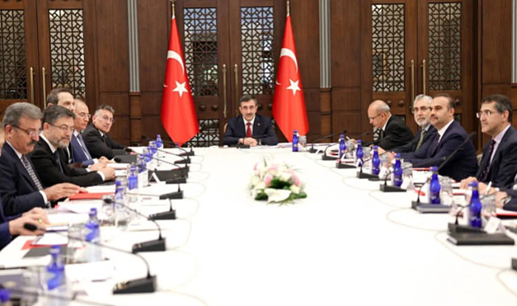 Ekonomi Koordinasyon Kurulu: Enflasyonun orta vadede tek haneli seviyelere düşmesi hedeflenmektedir