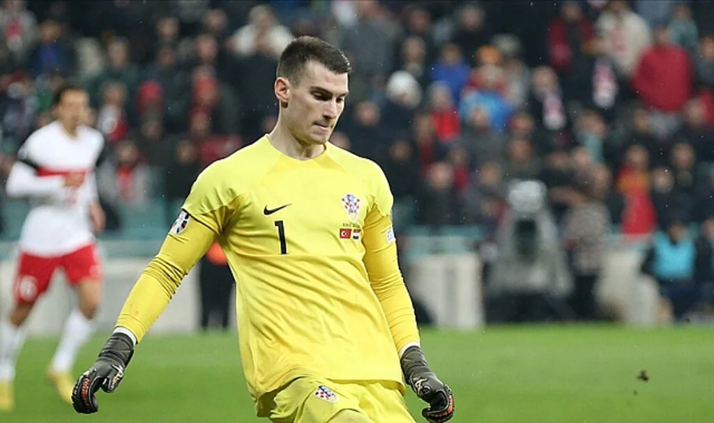 Fenerbahçe, Dominik Livakovic'i açıkladı