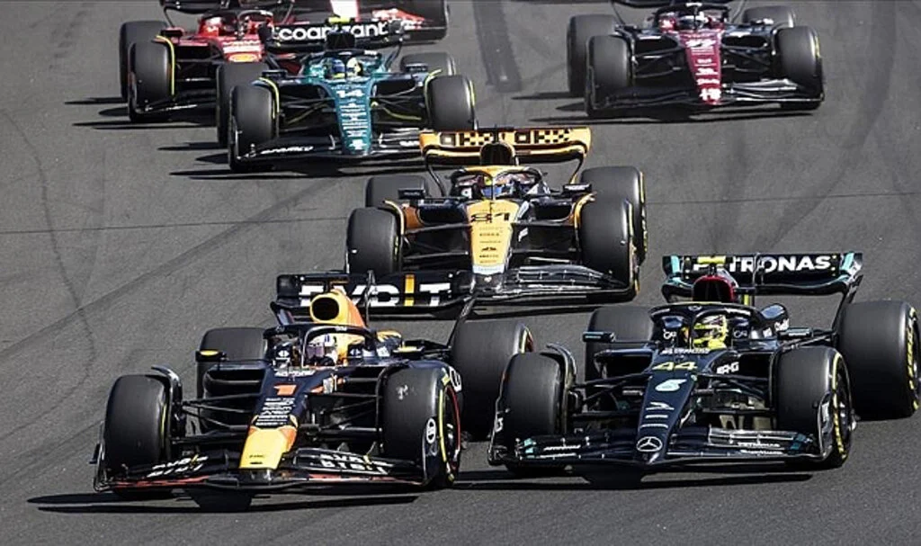 Formula 1'de sezonun 14. etabı Hollanda'da düzenlenecek
