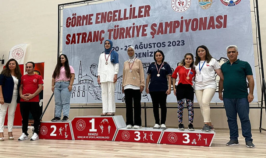 Görme engelli sporcu Esra Durmuş, Türkiye şampiyonu oldu