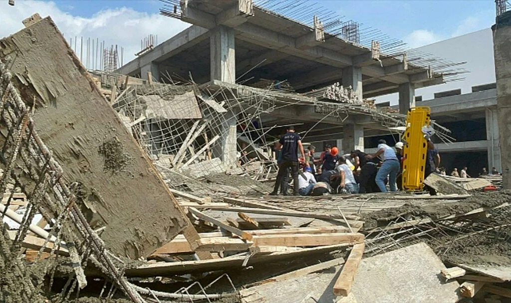 Hatay’da İnşaat Çöktü