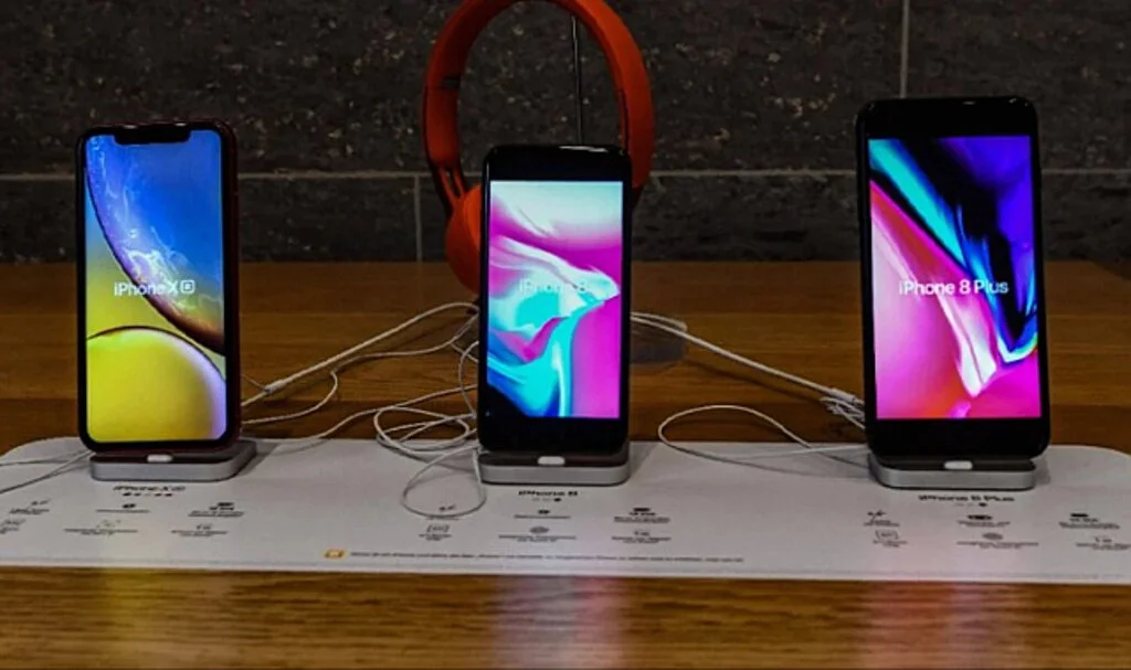 iPhone 8 ve iPhone X'e Güncelleme Gelmeyecek