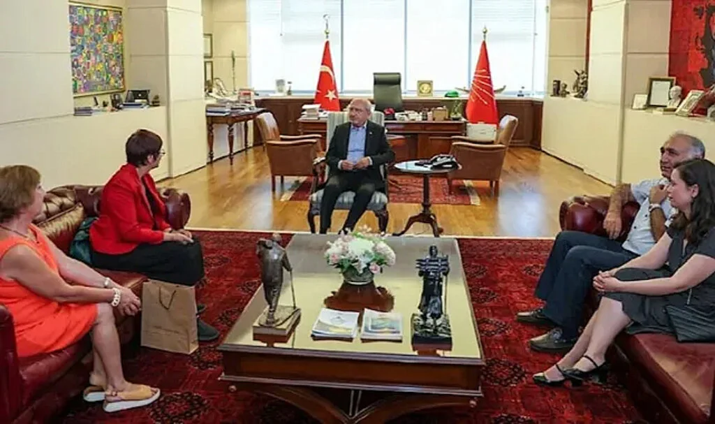 Kılıçdaroğlu, Tezcan Karakuş Candan’la Görüştü