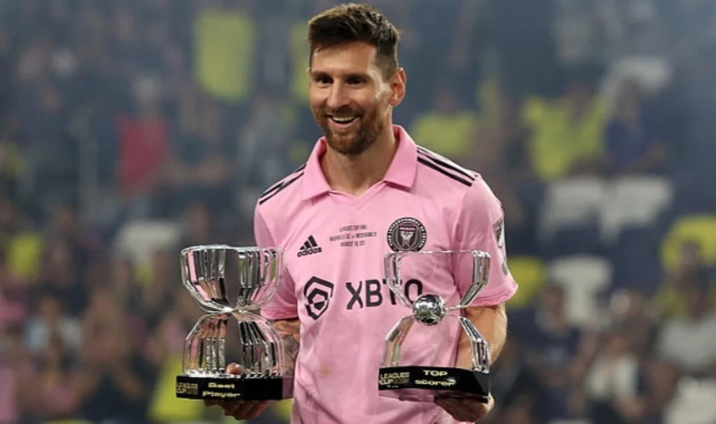 Lionel Messi bir rekor daha kırdı