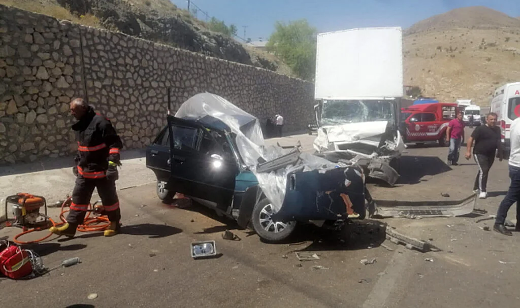 Malatya’da feci kaza: 2 ölü, 1 yaralı