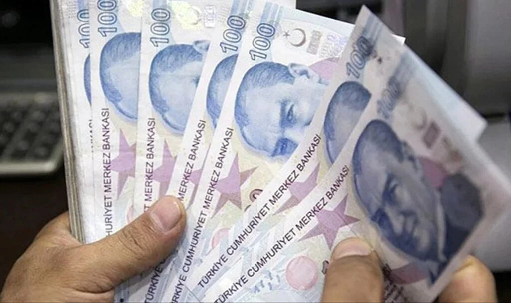 Memurlar 2 Yıl İçin Yüzde 110 Zam İstiyor