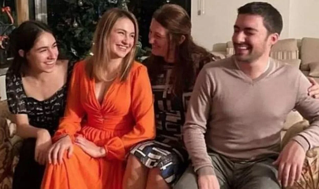 Nilperi Şahinkaya'yla pozu tepki çekmişti! Cem Garipoğlu'nun kardeşi Sakine Garipoğlu'ndan skandal paylaşım