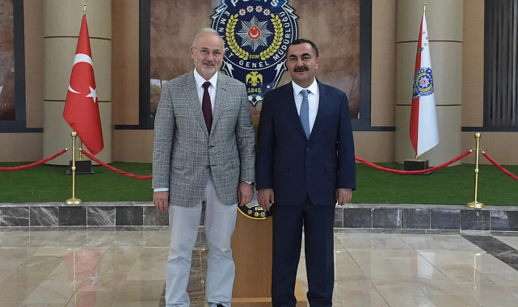 OMÜ Rektörü Ünal'dan Samsun Emniyet Müdürü Ahmet Arıbaş'a ziyaret 