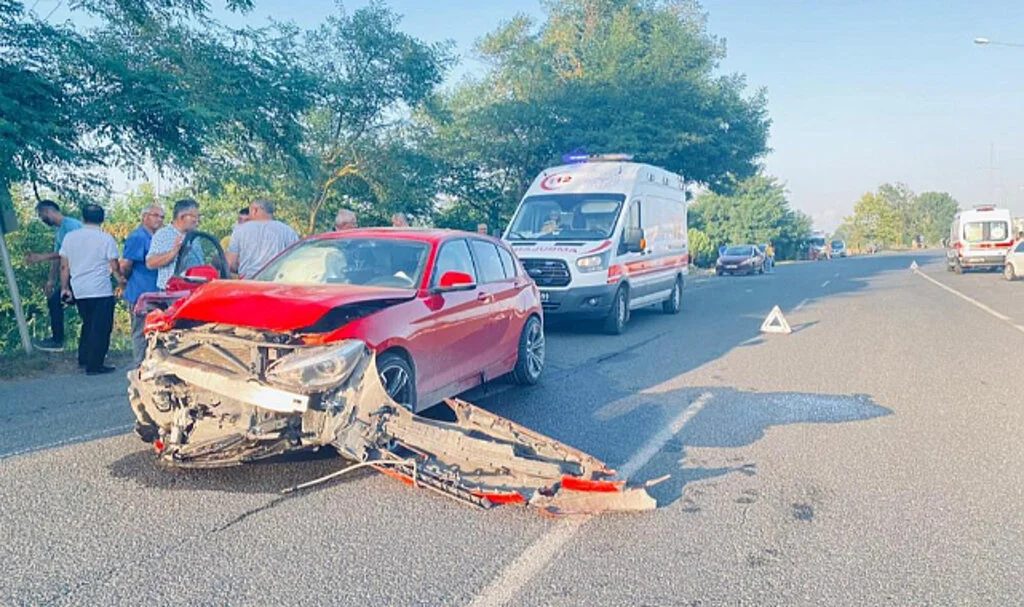 Ordu’da Trafik Kazası: 1'i Polis 3 Yaralı