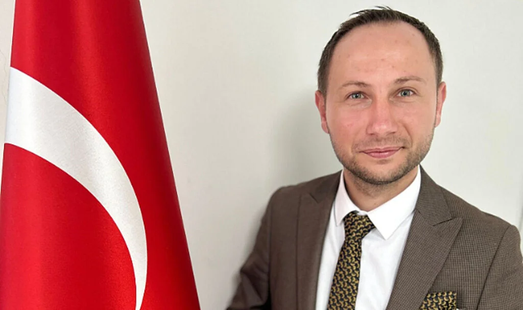 Öz Sağlık Sen Genel Başkan Yardımcısı Köksal Sarı: 'Umutlar Cumhuriyet ile filizlendi'