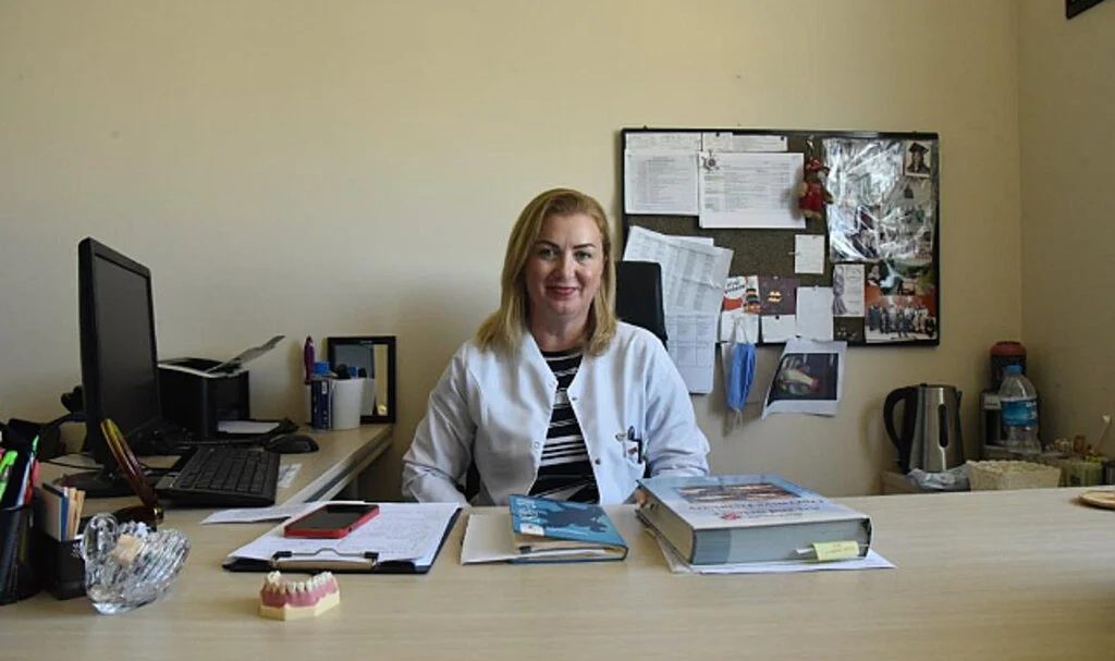 Prof. Dr. Güler: “Okul Çağındaki Çocuklarda Diş Çürüğü Görülüyor”