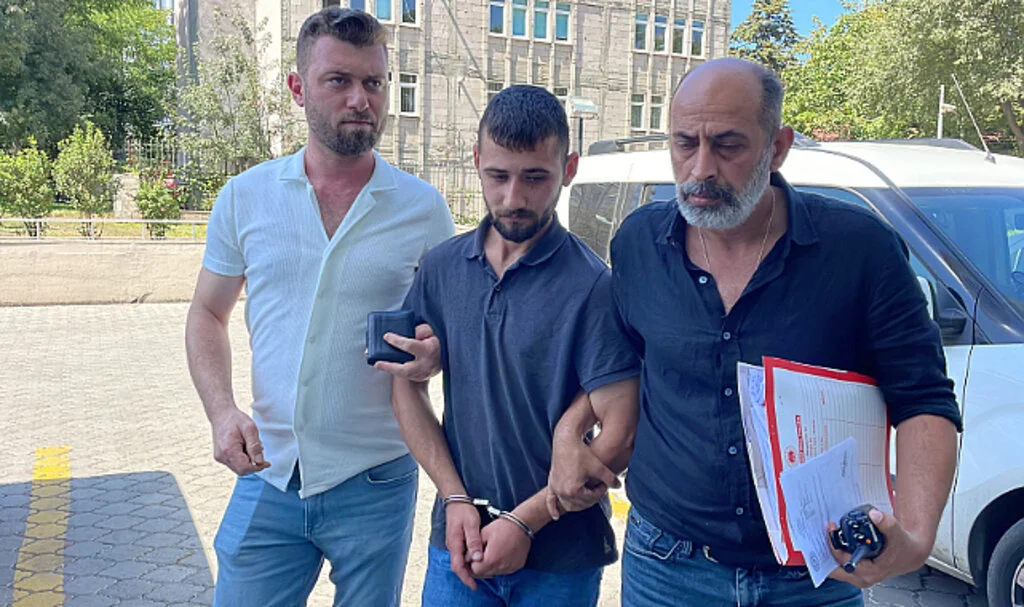 Samsun'da Arkadaşını Bıçakla Yaralayan Zanlı Tutuklandı
