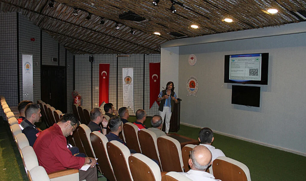 Samsun'da Av Sezonunda Bilgilendirme Toplantısı Yapıldı