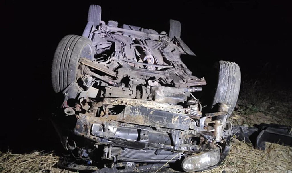 Samsun’da Virajı Alamayan Otomobil Tarlaya Düştü: 3 Yaralı