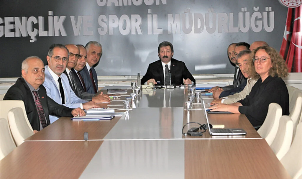 Samsun'un Sporu Masaya Yatırıldı