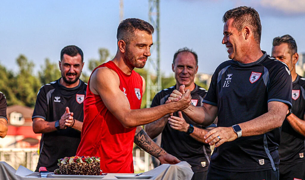 Samsunspor'da Emre Kılıç'ın doğum günü kutlandı