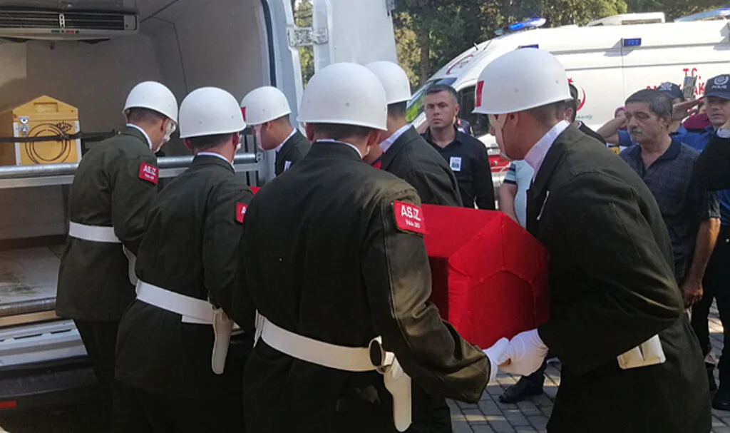 Şehit Piyade Uzman Çavuş Ali Demir'in Cenazesi Memleketi Ordu'ya Gönderildi
