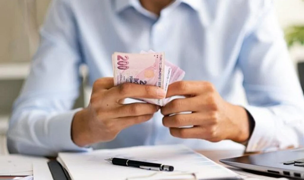 Toplu sözleşme zammında oran ortaya çıktı! 8 puanlık farka Merkez Bankası ayarı… 'Yüzde 19+14' formülü gündemde
