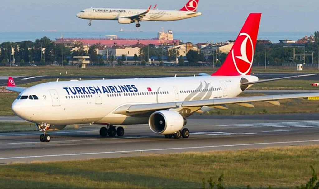 Uçak Biletlerinde Tavan Fiyata Yüzde 65 Zam
