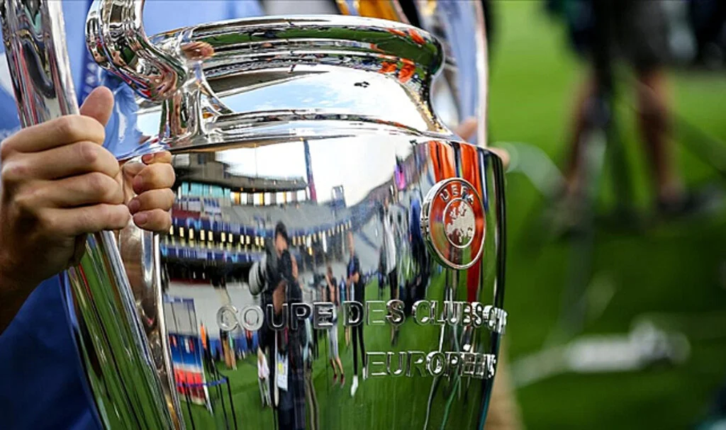 UEFA Şampiyonlar Ligi'nde grup kuraları yarın çekilecek