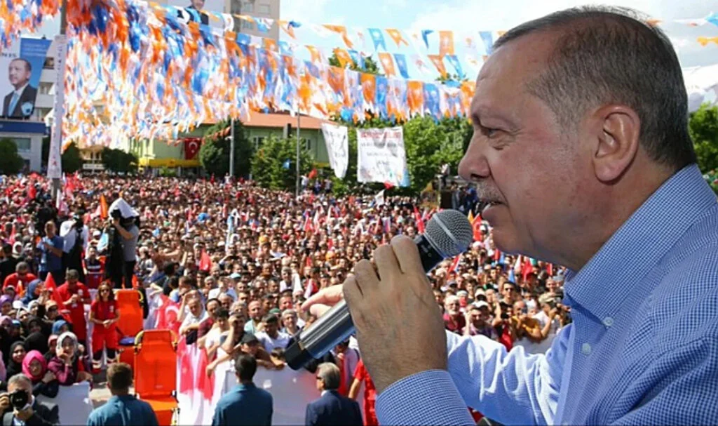 Vitrinde 5 İsim Var! "Erdoğan'ı "Aşkım, Sevdam" Dediği İstanbul İçin Zor Bir Sınav Bekliyor