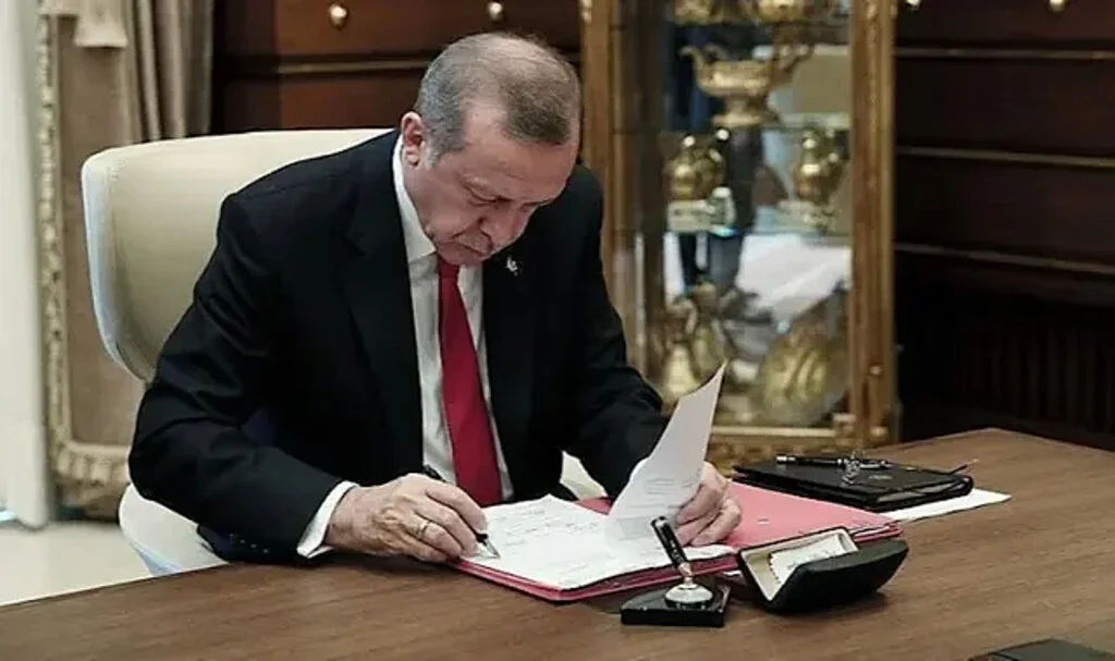 5 Ülkeye Büyükelçi Ataması