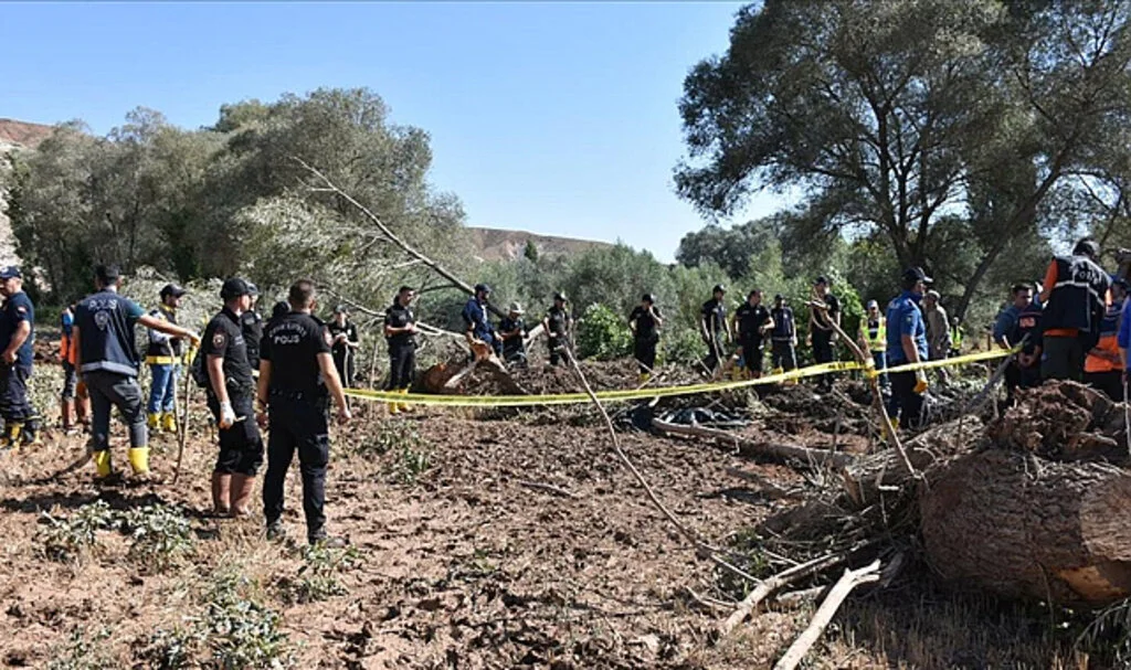 Aksaray'daki Selde Kaybolan Asel Bebeğin Cansız Bedenine Ulaşıldı