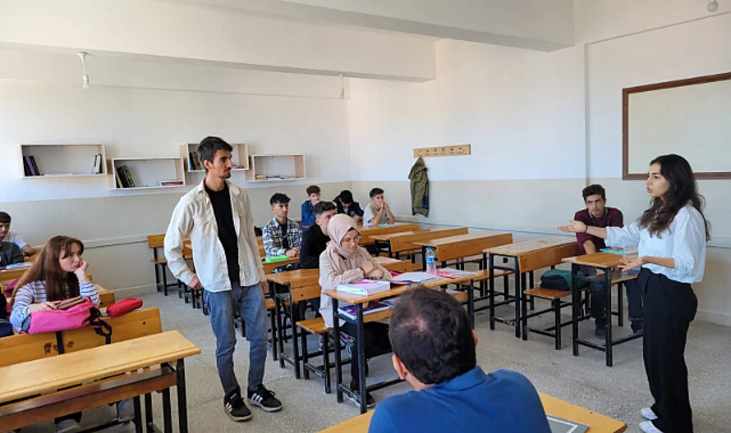 Alaçam'da öğrencilere motivasyon etkinliği
