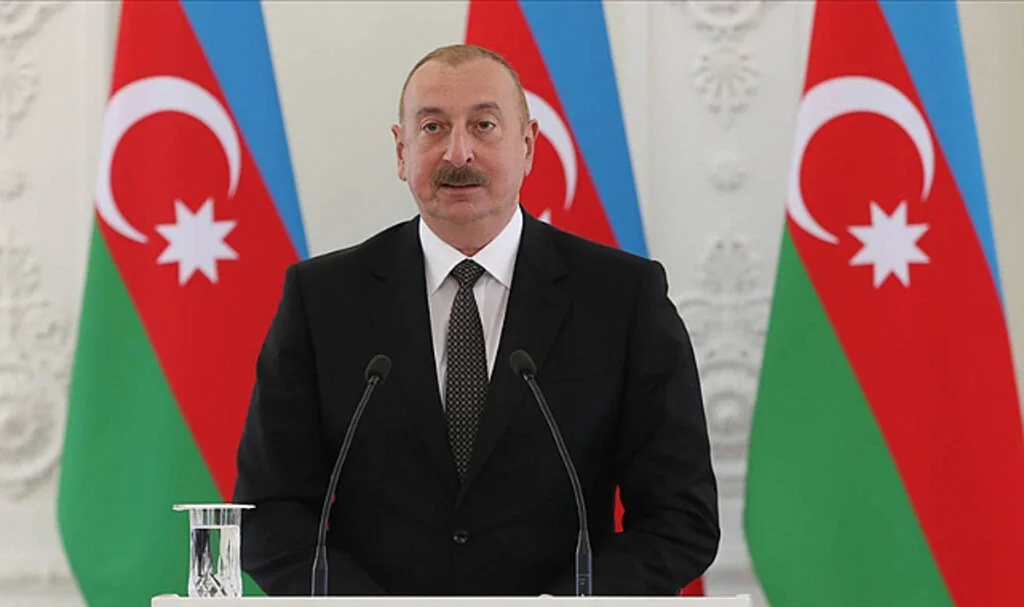 Aliyev: Karabağ'daki Ermeni Silahlı Güçlerinin Silah Bırakması Halinde Terörle Mücadele Tedbirleri Durdurulacak