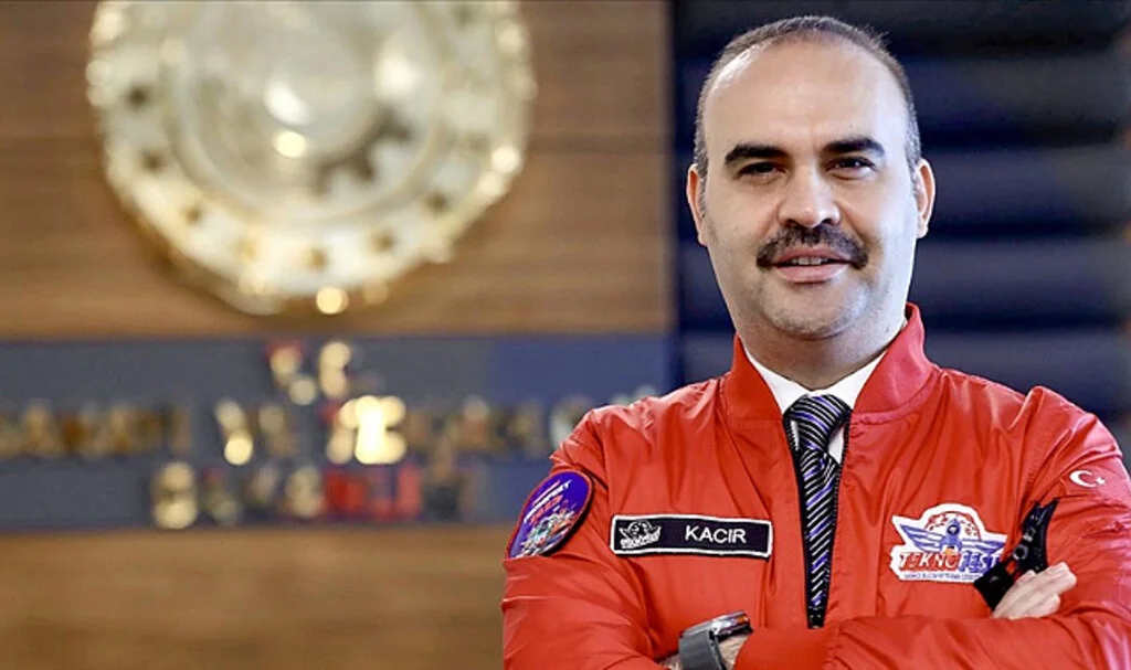 Bakan Kacır, Dünyaca Ünlü 70'i Aşkın Astronotun Türkiye'ye Geleceğini Bildirdi