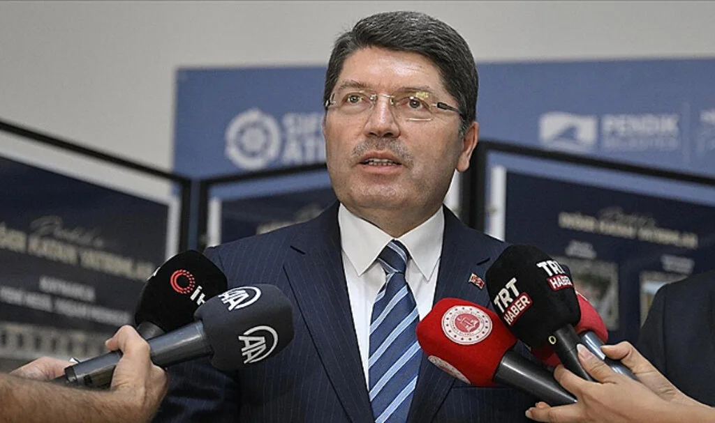 Bakan Tunç: 1000 Hakim ve Savcı Yardımcısı Alımıyla İlgili Sınav 23-24 Aralık'ta Gerçekleşecek