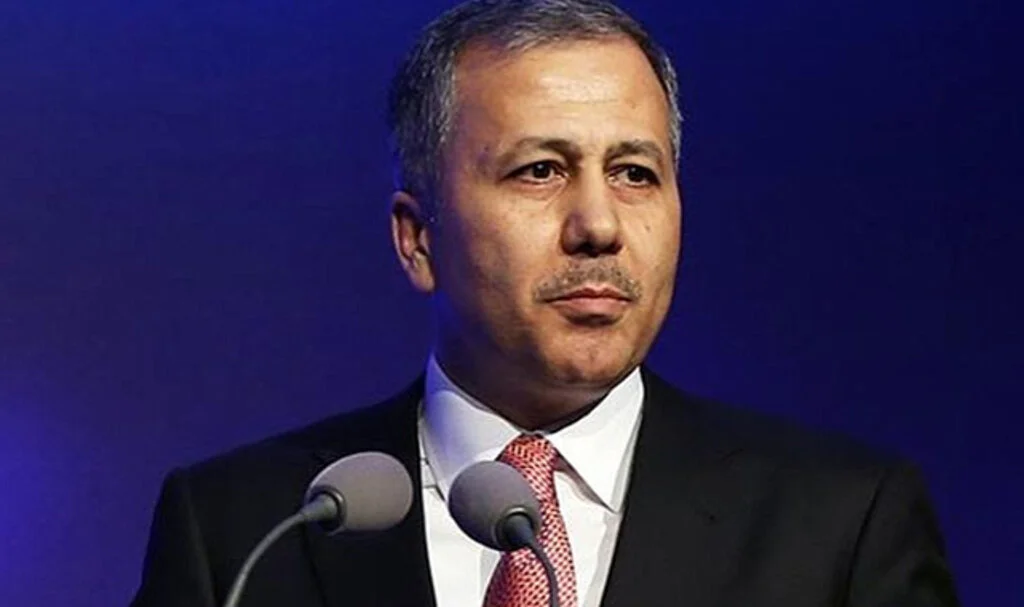 Bakan Yerlikaya duyurdu! Düzensiz göçle ilgili yeni uygulama: '1 Aralık'ta tüm Türkiye'de başlıyor'