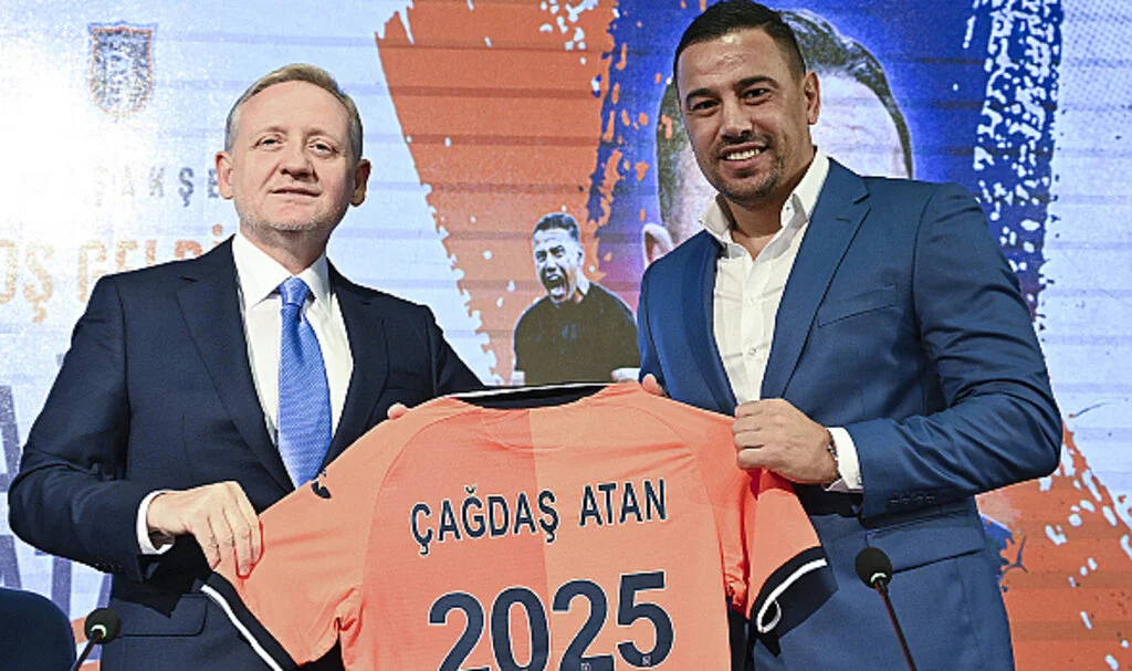 Başakşehir'de Çağdaş Atan dönemi resmen başladı