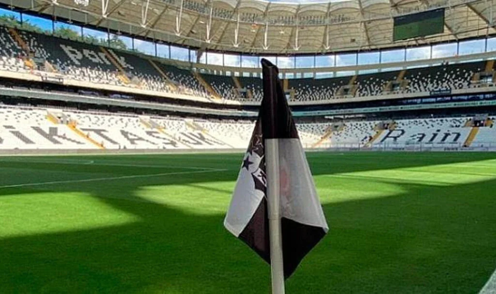 Beşiktaş Park, Avrupa Ligi ve Konferans Ligi finallerine aday oldu