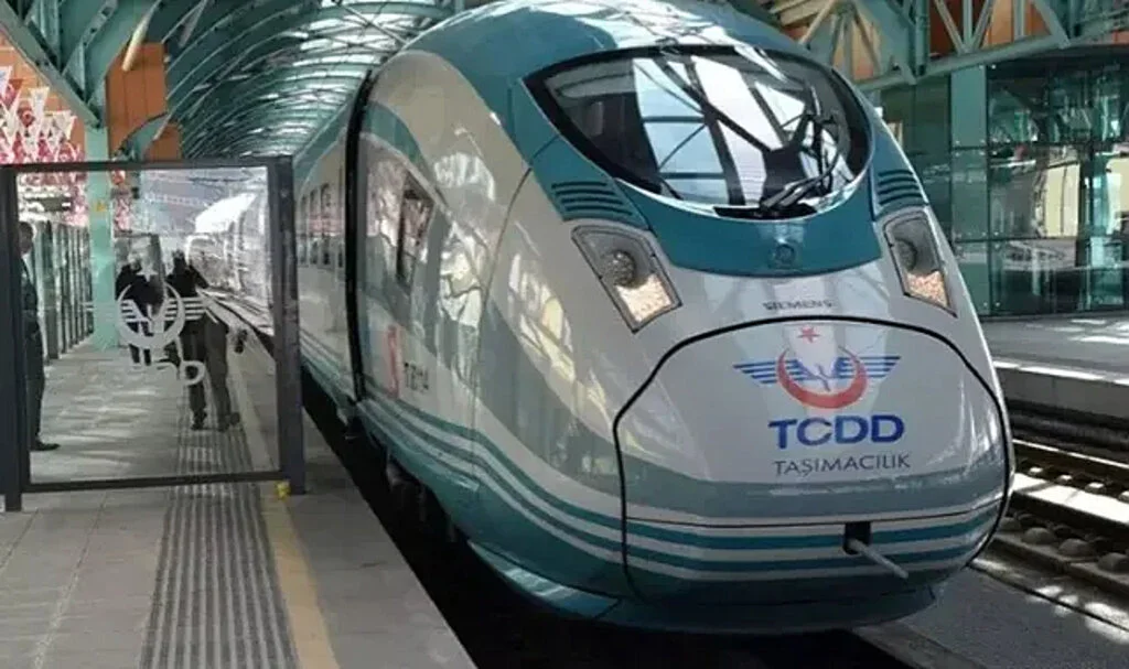 Bir Zam da Yüksek Hızlı Trene! YHT Biletlerine Yüzde 65 Zam