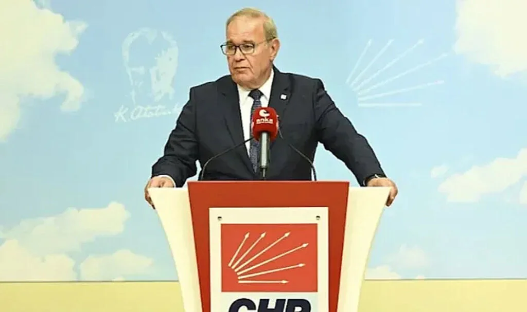 CHP’li Öztrak’tan Bilal Erdoğan’a Tepki: Babanızın Sarayında Ne Kadar İdealistsiniz?