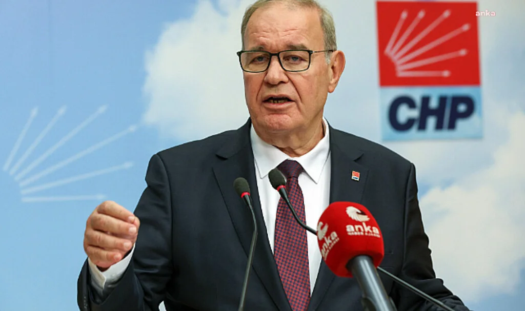 CHP Sözcüsü Öztrak'tan Hükümete Tepki:" Atatürk'e Hakarete Sessiz Kalınmasını Kabul Edemeyiz"
