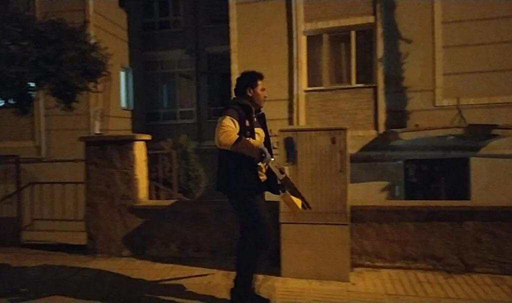 Çorum'da Pompalı Tüfekle Etrafa Ateş Açıp Kaçtılar