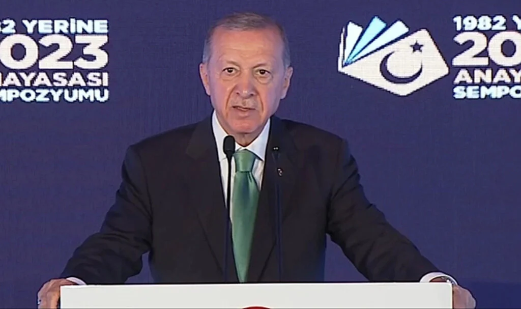 Cumhurbaşkanı Erdoğan'dan Ulucanlar Cezaevi'nden Yeni Anayasa Mesajı
