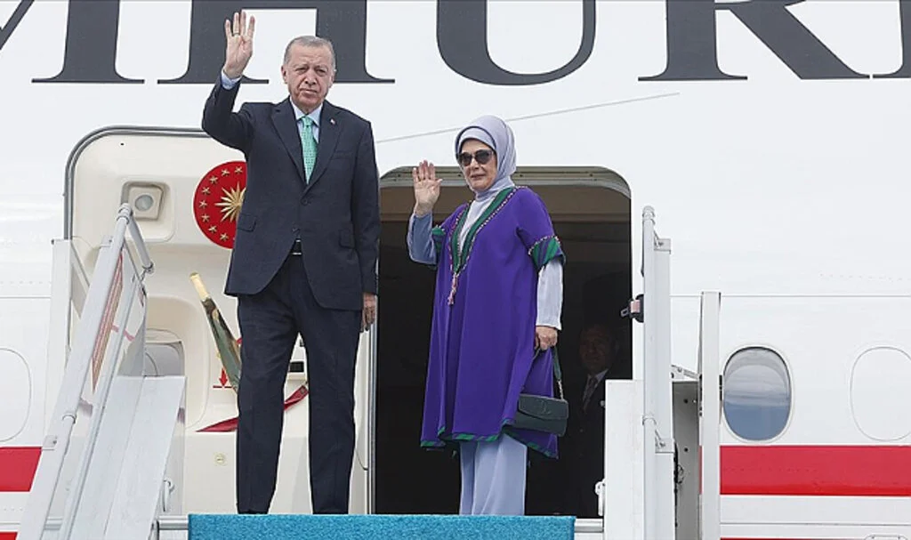 Cumhurbaşkanı Erdoğan, G-20 Liderler Zirvesi'ne Katılmak Üzere Hindistan'a Gitti