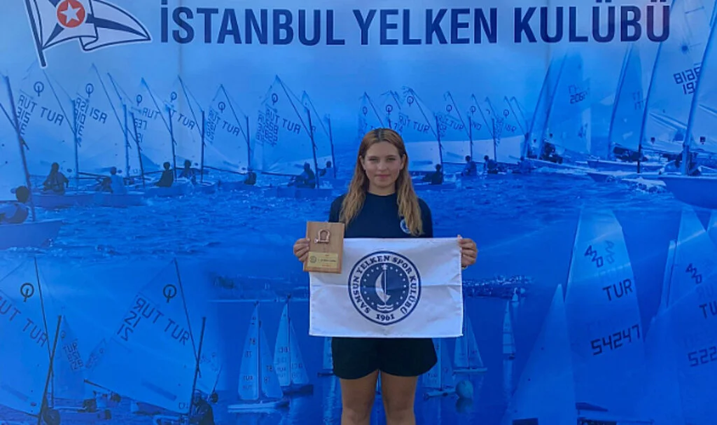 Ecrin Karagöz Yelken Kupasında 3.Oldu